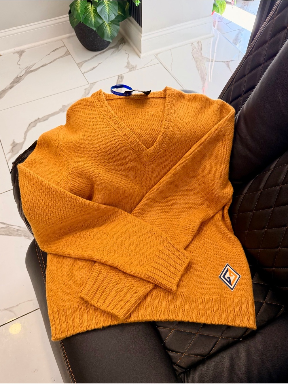 Gucci Unisex V-Neck Sweater in Mustard Gold NWOT